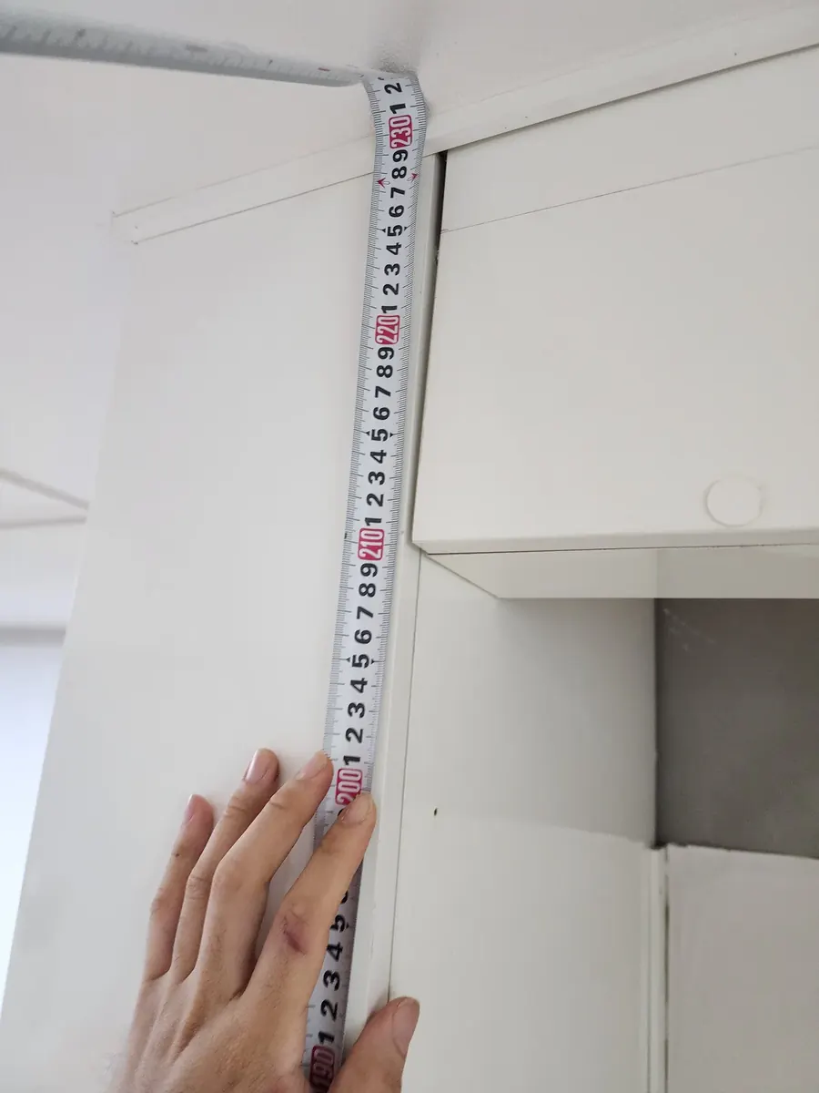 냉장고장 절단 — 다시 단 상부장 아래 재기